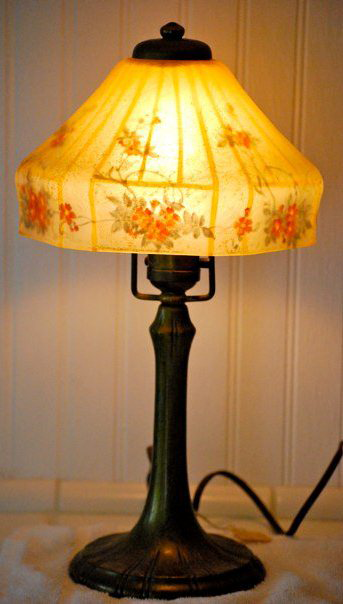 Handel Lamp # 6704 | Value & Appraisal