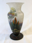 4218 - Handel Vase with View and Trees